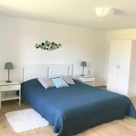 Aurel's & Jul's Location-luxeuil Meubles Pour Professionnels Curistes Et Touristes *